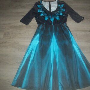 womens dress.fit and flare.midi.size medium